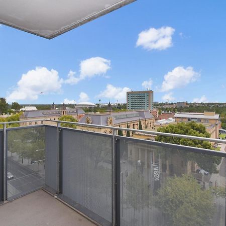 شقة Light & Airy 3 Bd Cbd Apt: Balconytramwifi/Parking أدليد المظهر الخارجي الصورة