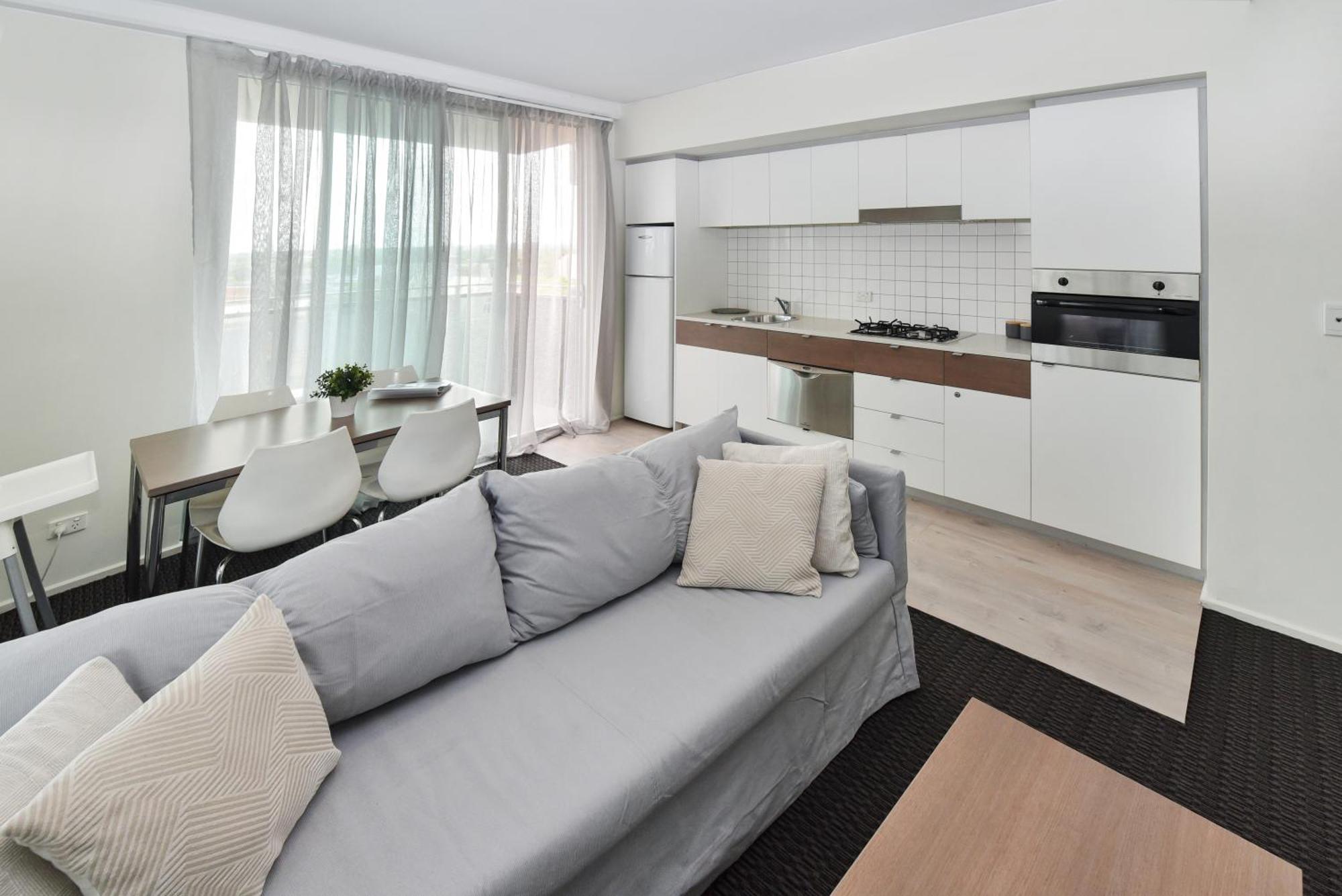 شقة Light & Airy 3 Bd Cbd Apt: Balconytramwifi/Parking أدليد المظهر الخارجي الصورة